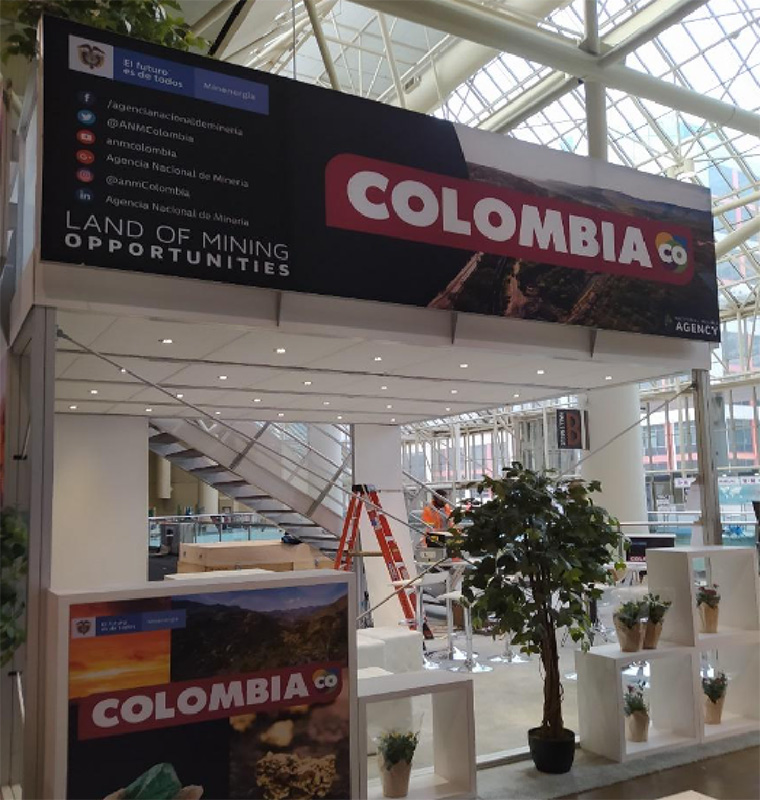 Stand BTL con producción de alto impacto Century Media Colombia